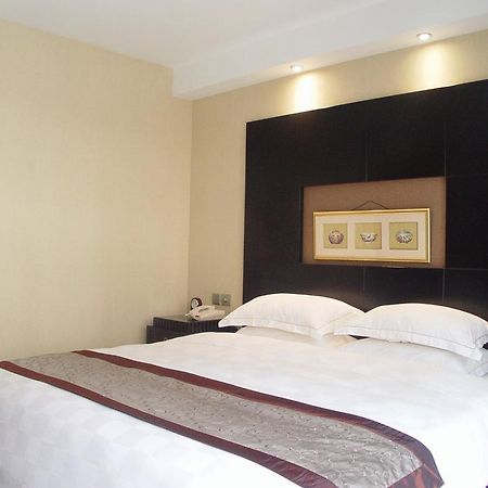 Howard Johnson Palm Beach Resort Shanghai Rom bilde